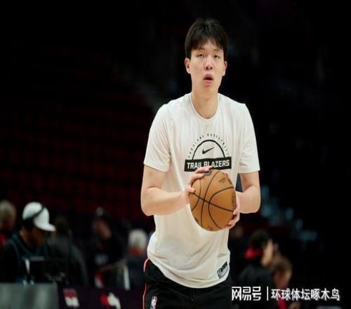 福克斯谈投,篮心得,屡投命中后,凯发娱乐,凯发娱乐入口,凯发娱乐官网,凯发娱乐官方入口,凯发娱乐官方网址